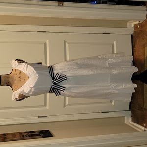 NWT Vineyard Vines by Target . Fantastic summer dress for any event.